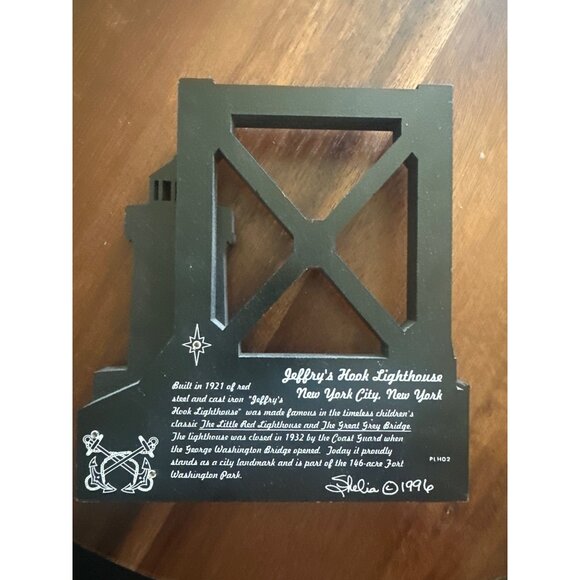 Jeffreys Hook Lighthouse Shelf Sitter New York City 1996 Shelia Handcrafted Wood - Picture 3 of 5